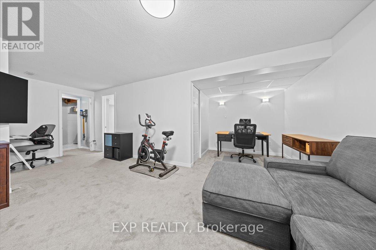 44 Coralbell Private