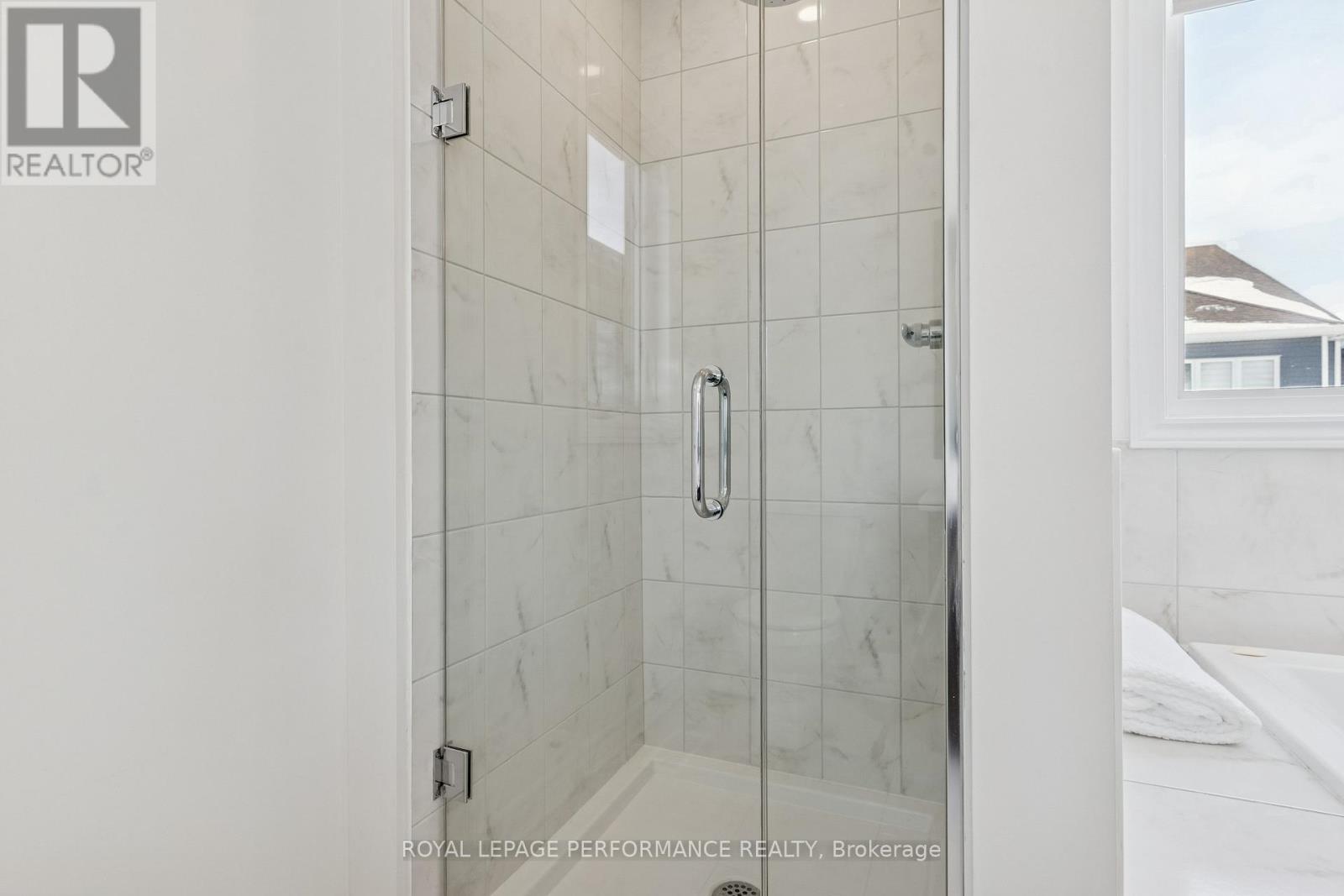 845 Snap Hook Crescent