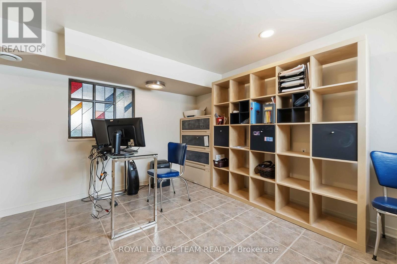 3322 Elizabeth Street