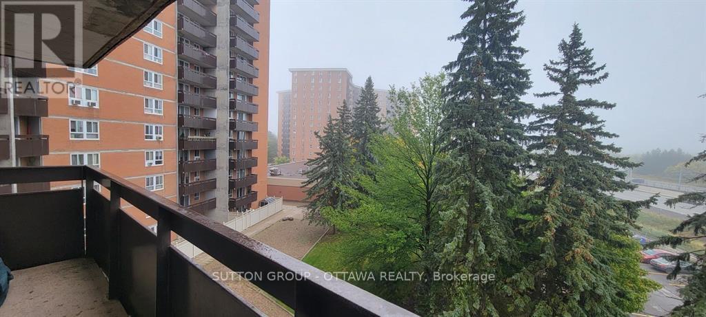 516 - 2000 Jasmine Crescent