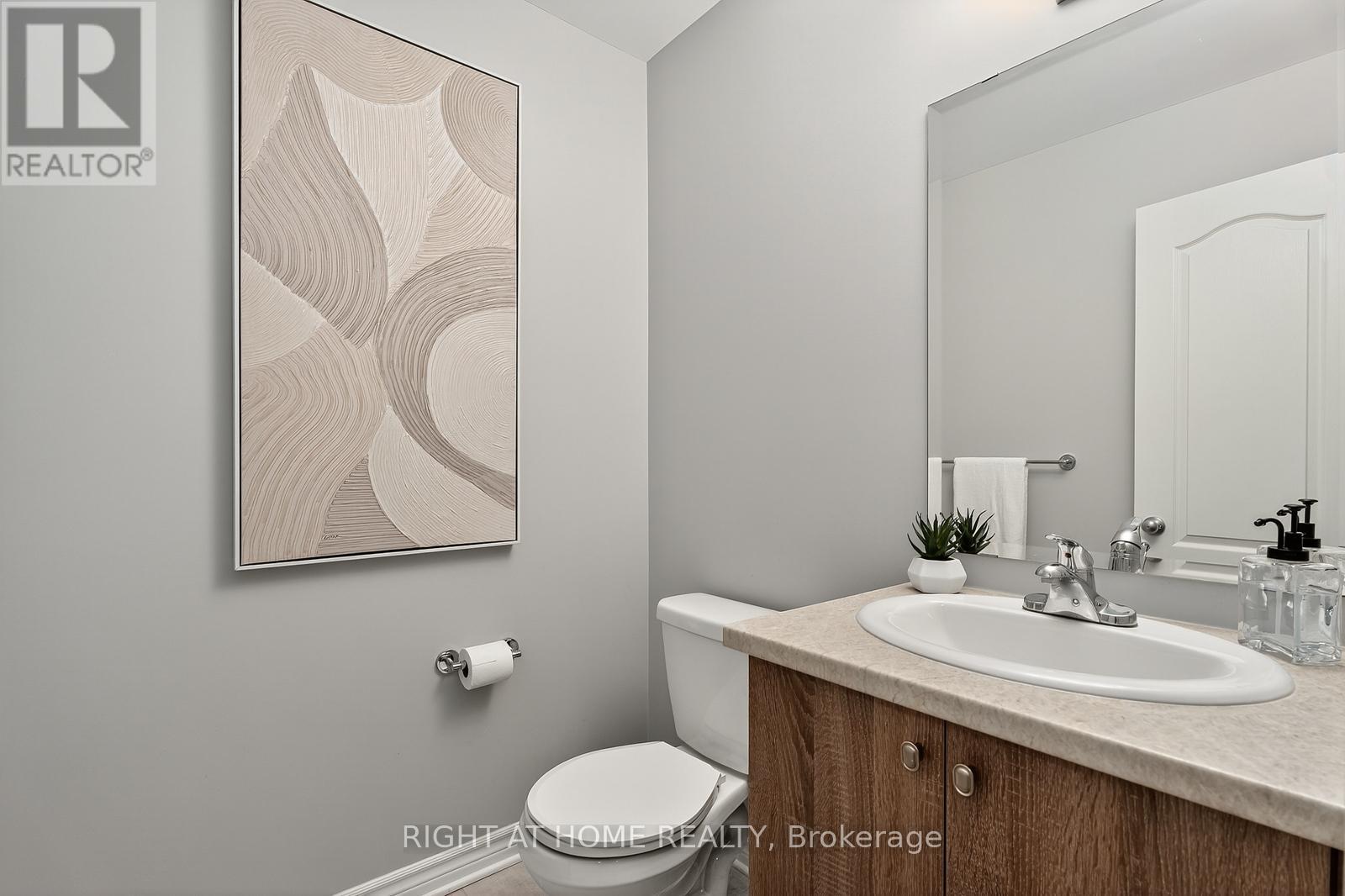 521 Chaperal Private N