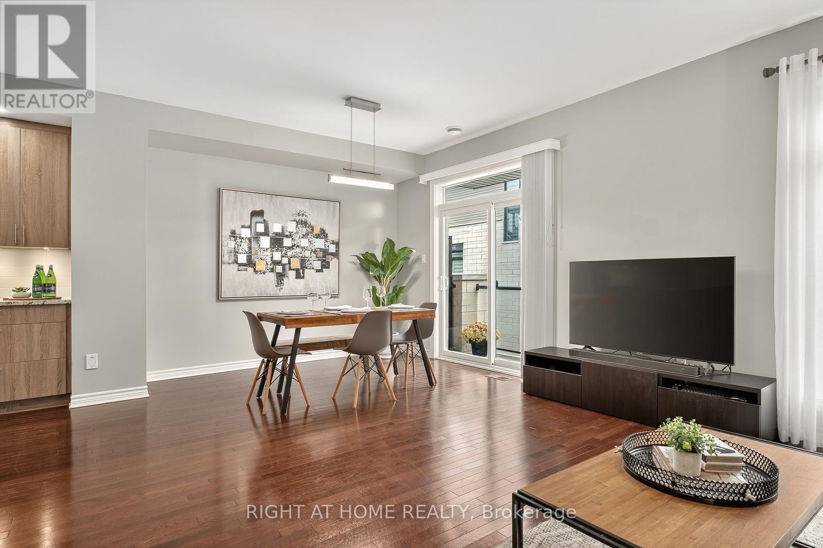 521 Chaperal Private N