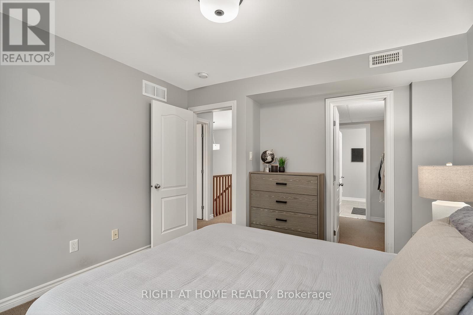 521 Chaperal Private N