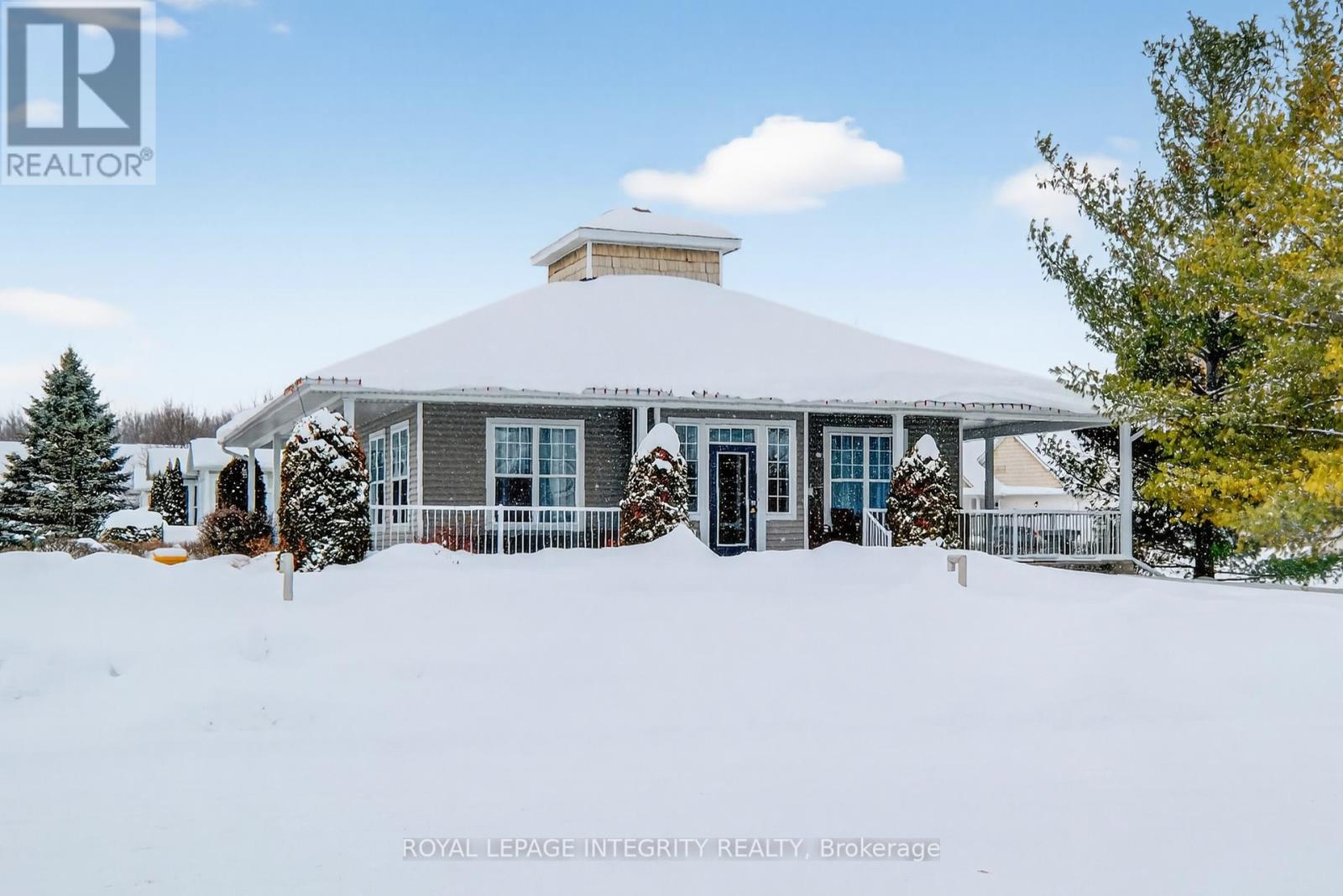 657 Country Trail Private