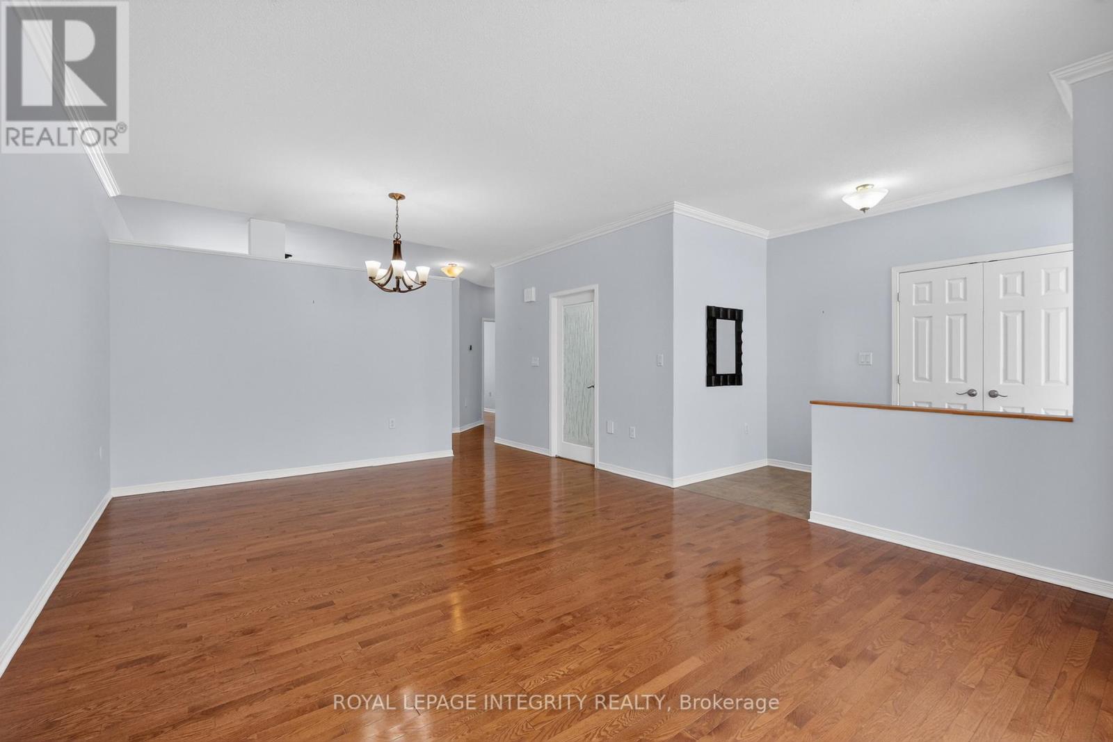 657 Country Trail Private