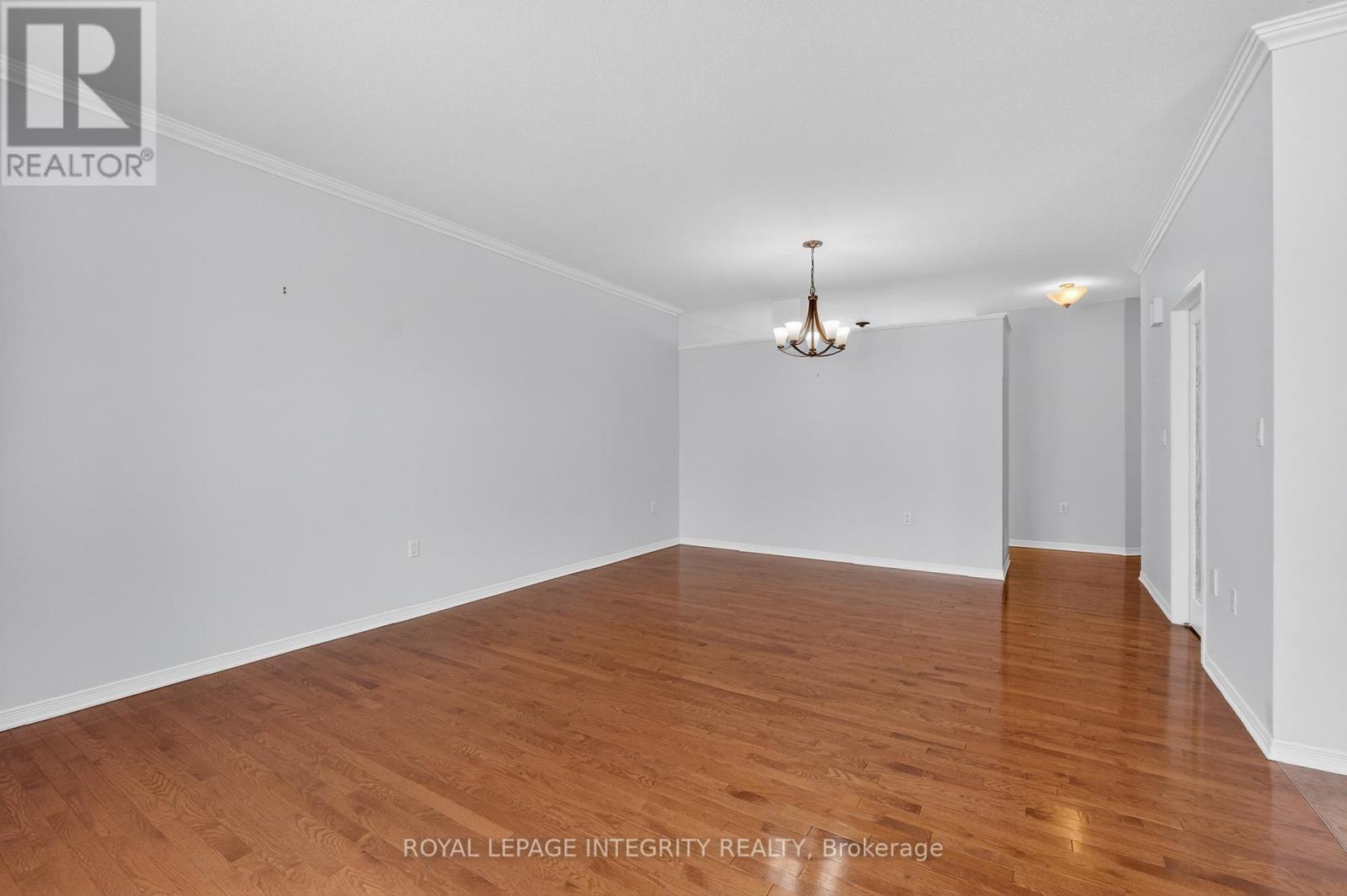 657 Country Trail Private