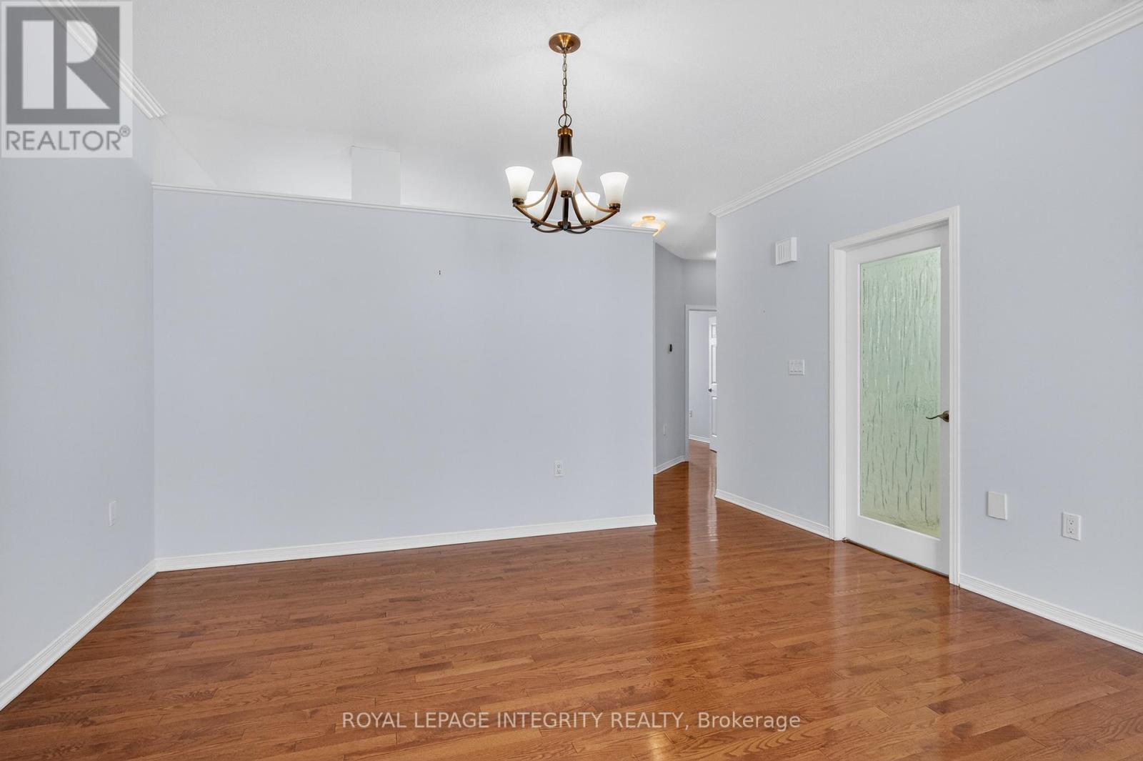 657 Country Trail Private