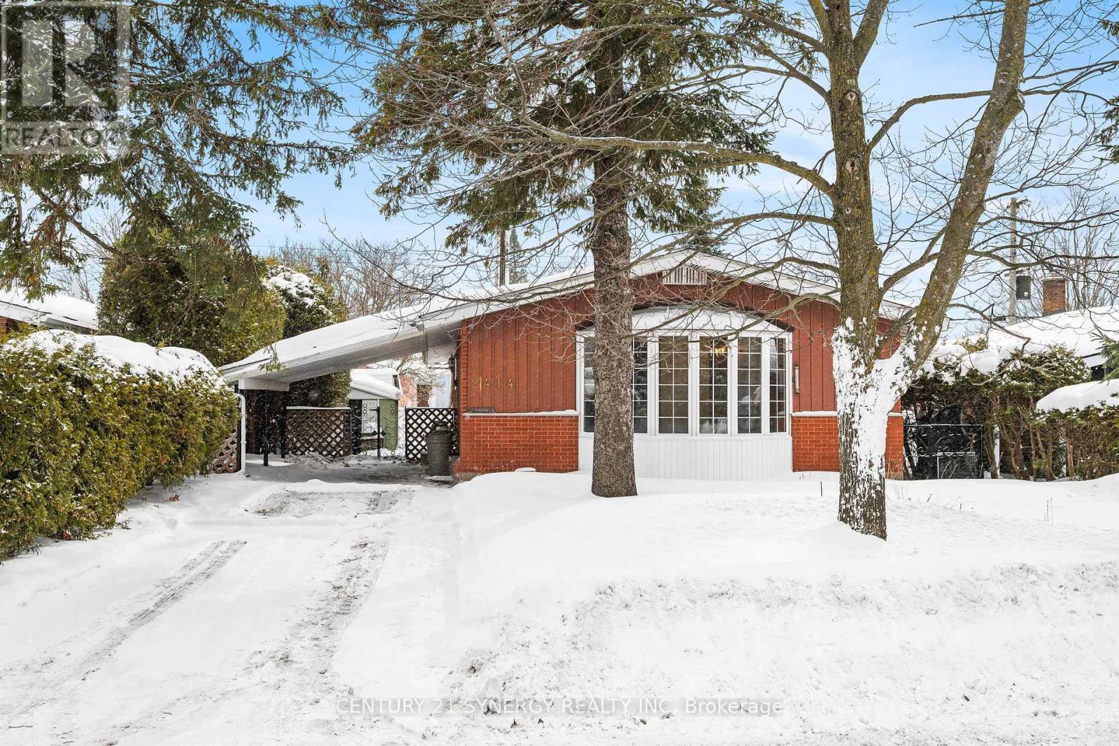 2414 Joliffe Street
