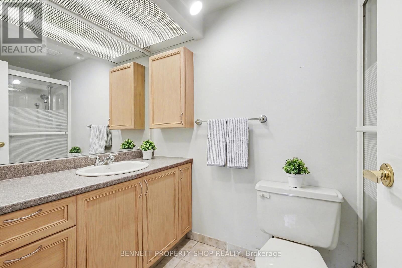 2003 - 1285 Cahill Drive