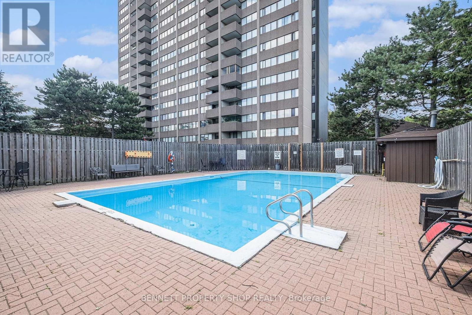 2003 - 1285 Cahill Drive