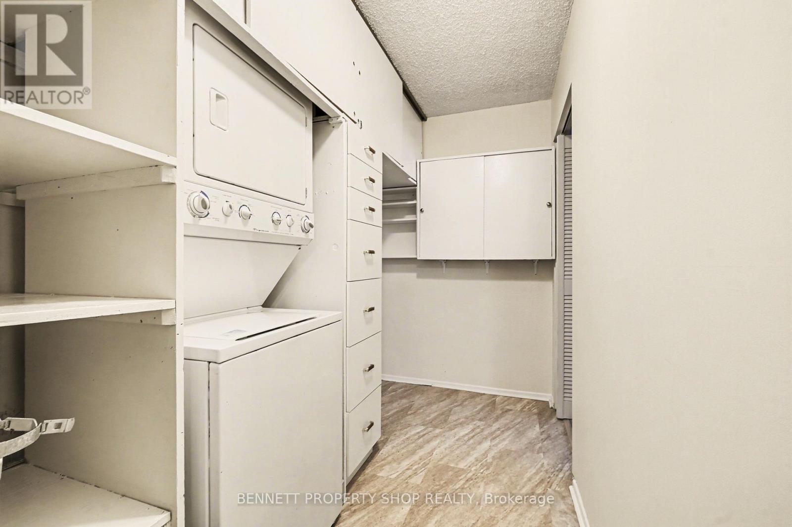 2003 - 1285 Cahill Drive