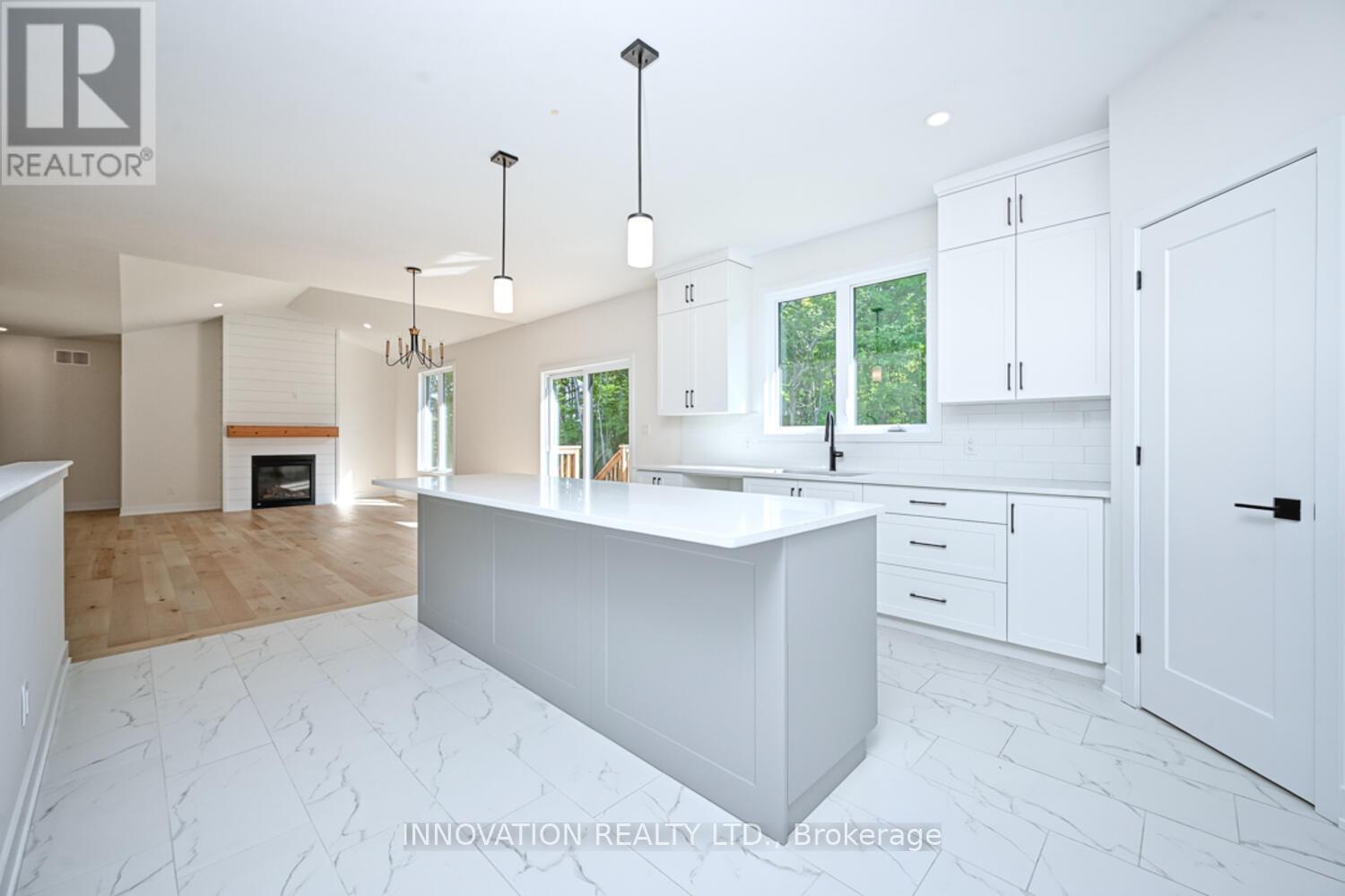 3249 Elizabeth Street