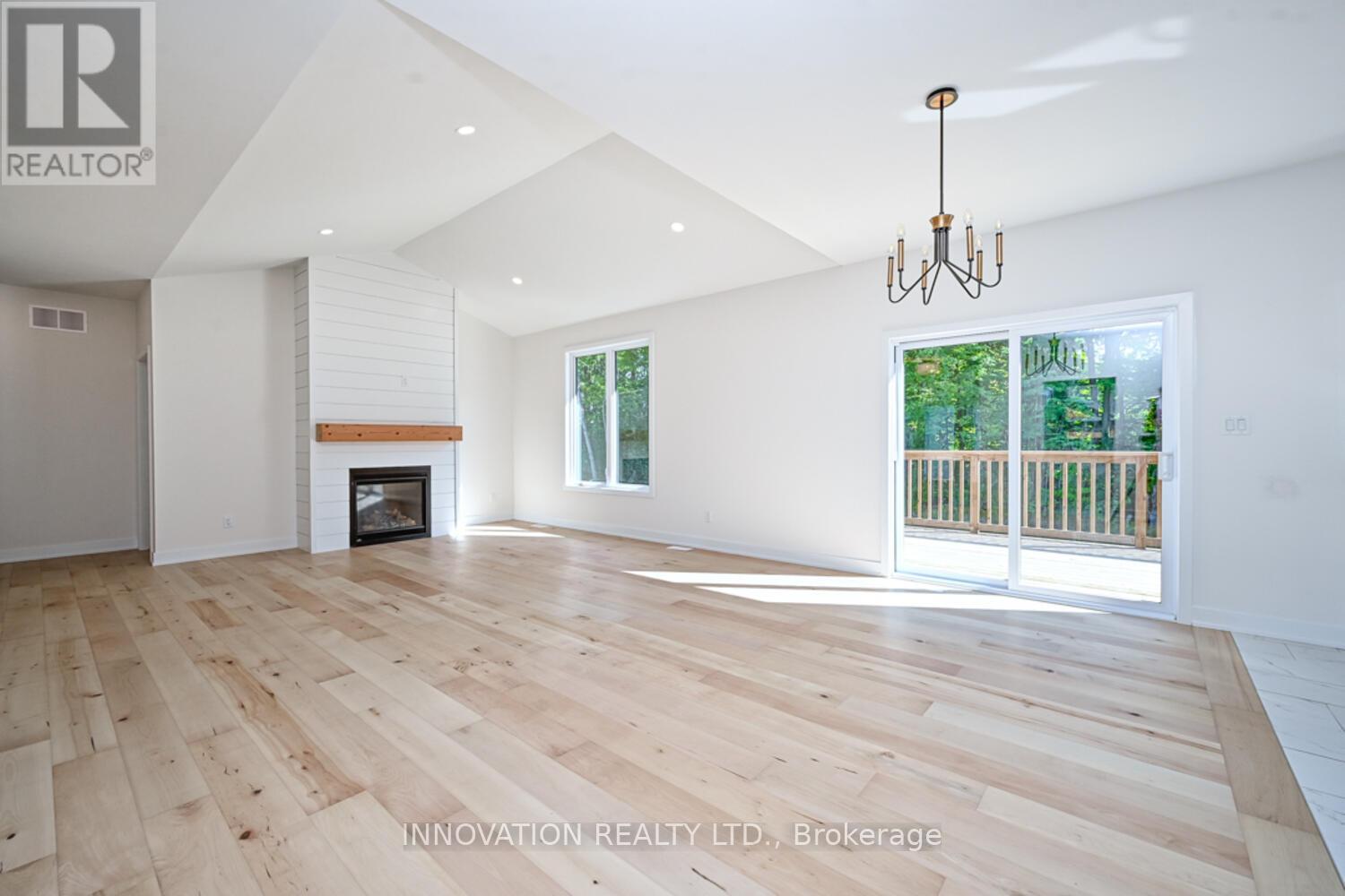 3249 Elizabeth Street