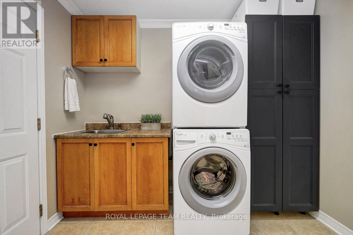 118 Oakfield Crescent