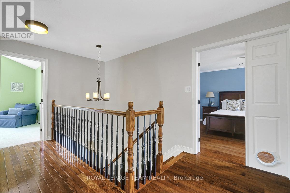 118 Oakfield Crescent