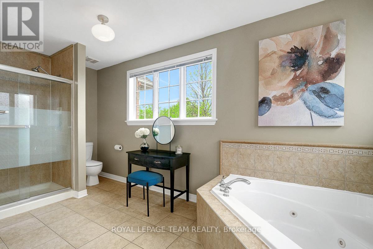 118 Oakfield Crescent