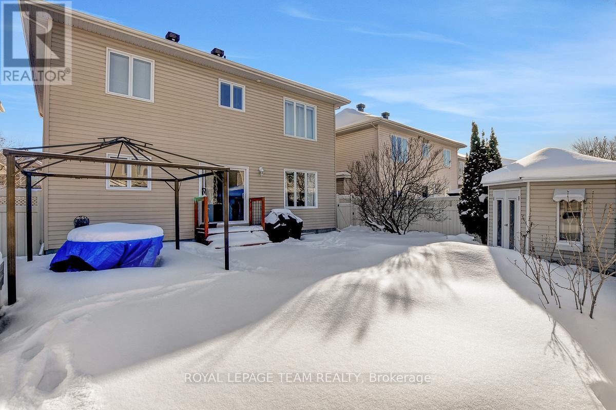 118 Oakfield Crescent