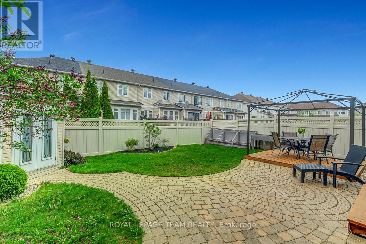 118 Oakfield Crescent