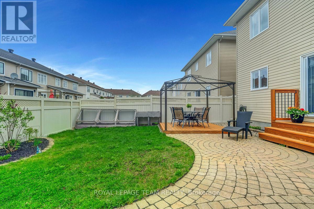 118 Oakfield Crescent