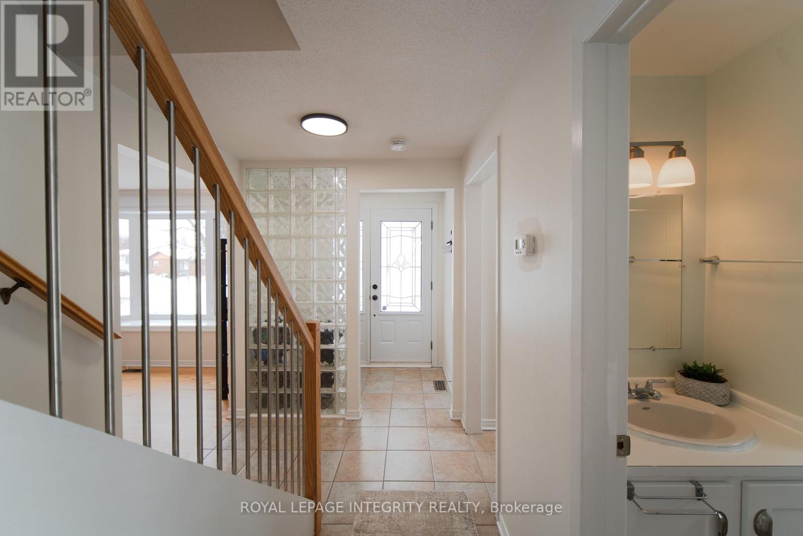 652 La Verendrye Drive