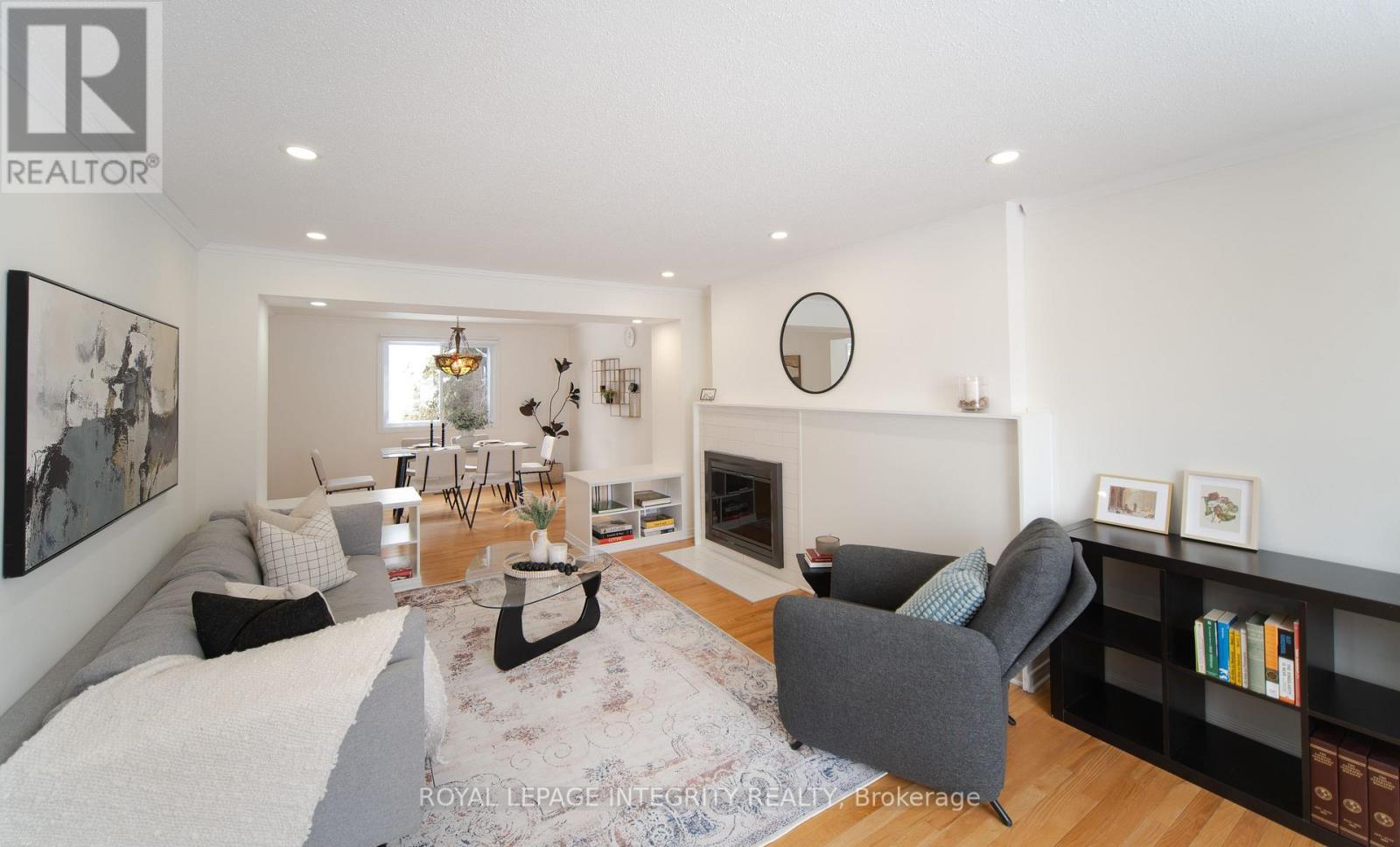 652 La Verendrye Drive