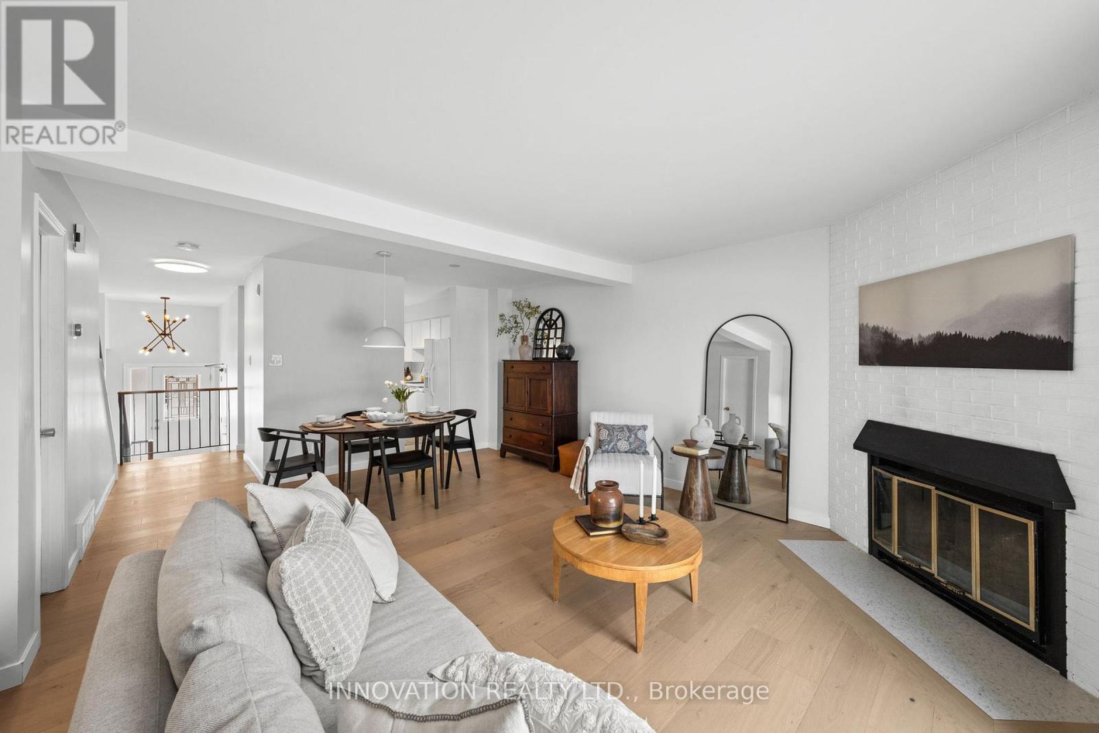 30 - 458 Sandhamn Private