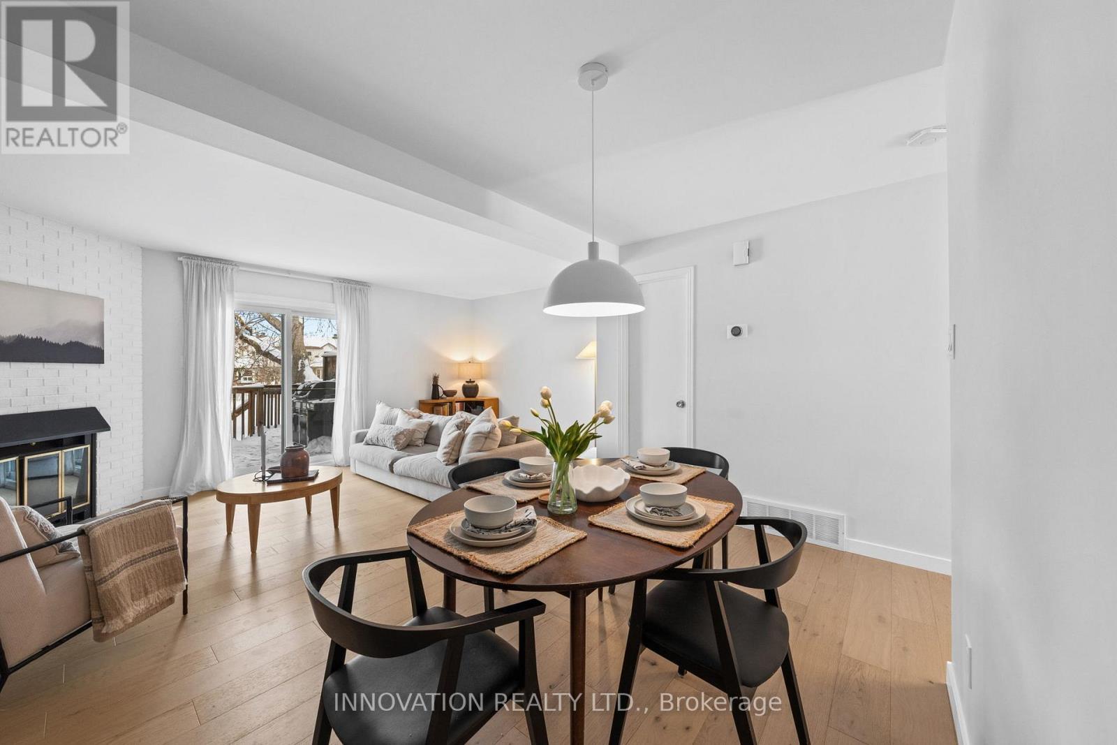 30 - 458 Sandhamn Private