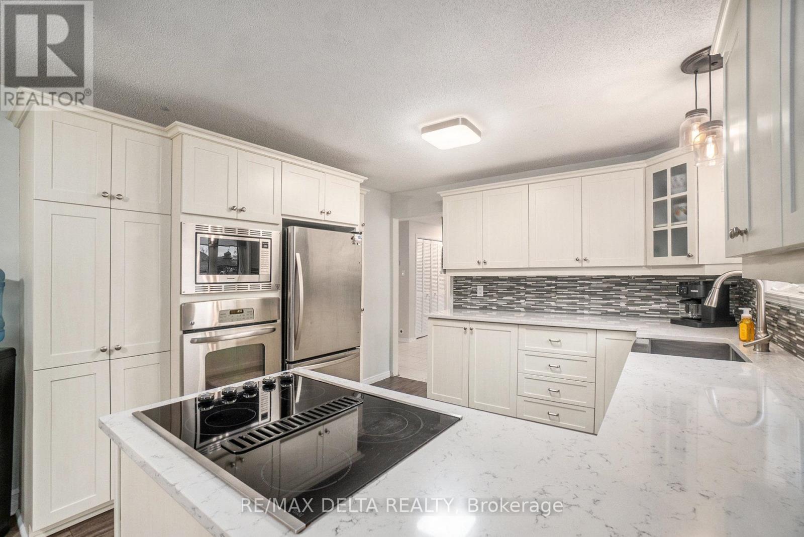 1060 St Jacques Street