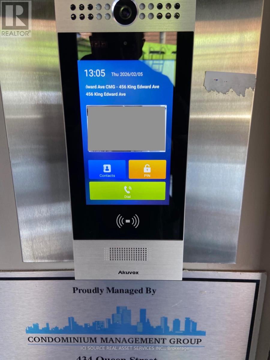 306 - 456 King Edward Avenue