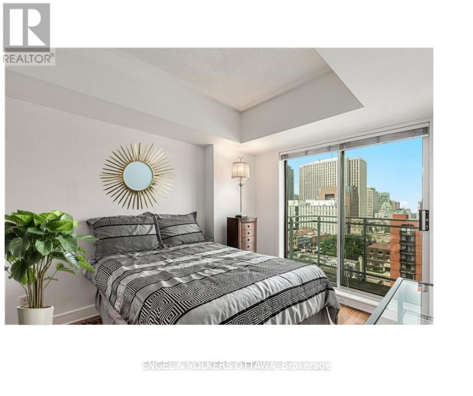 1112 - 138 Somerset Street W