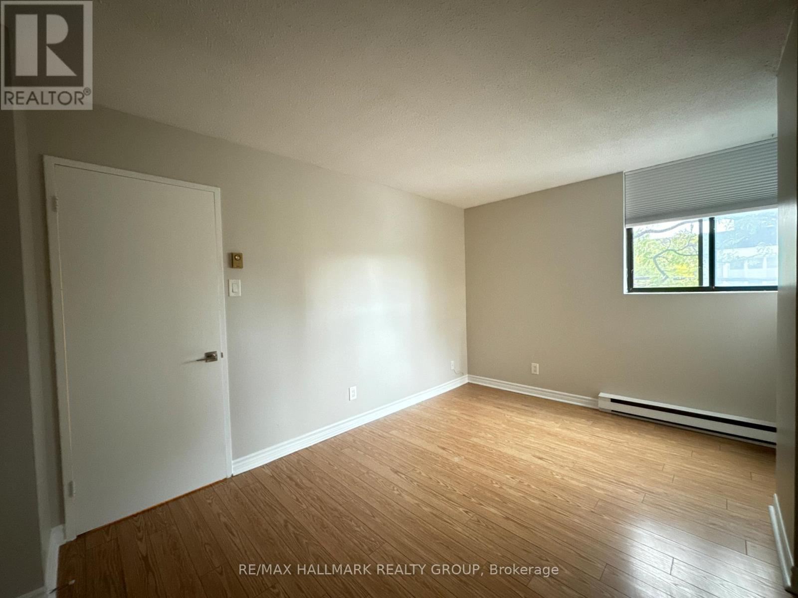 104 - 191 Parkdale Avenue