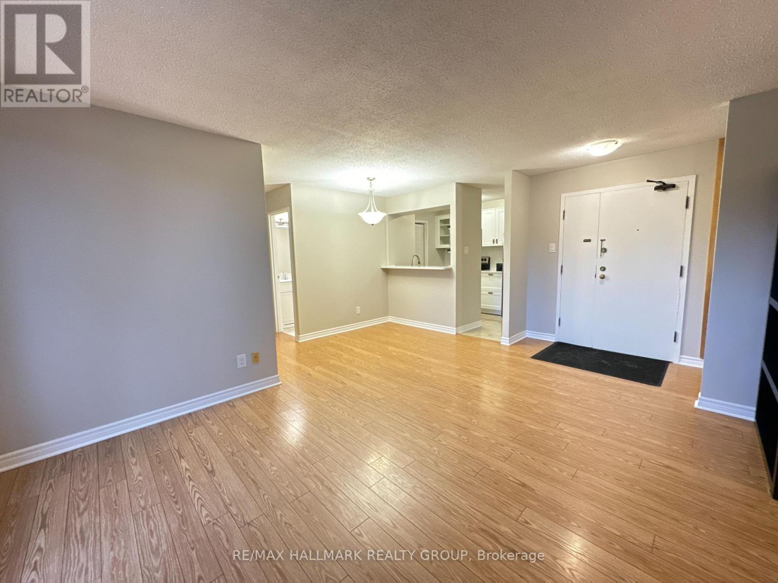 104 - 191 Parkdale Avenue