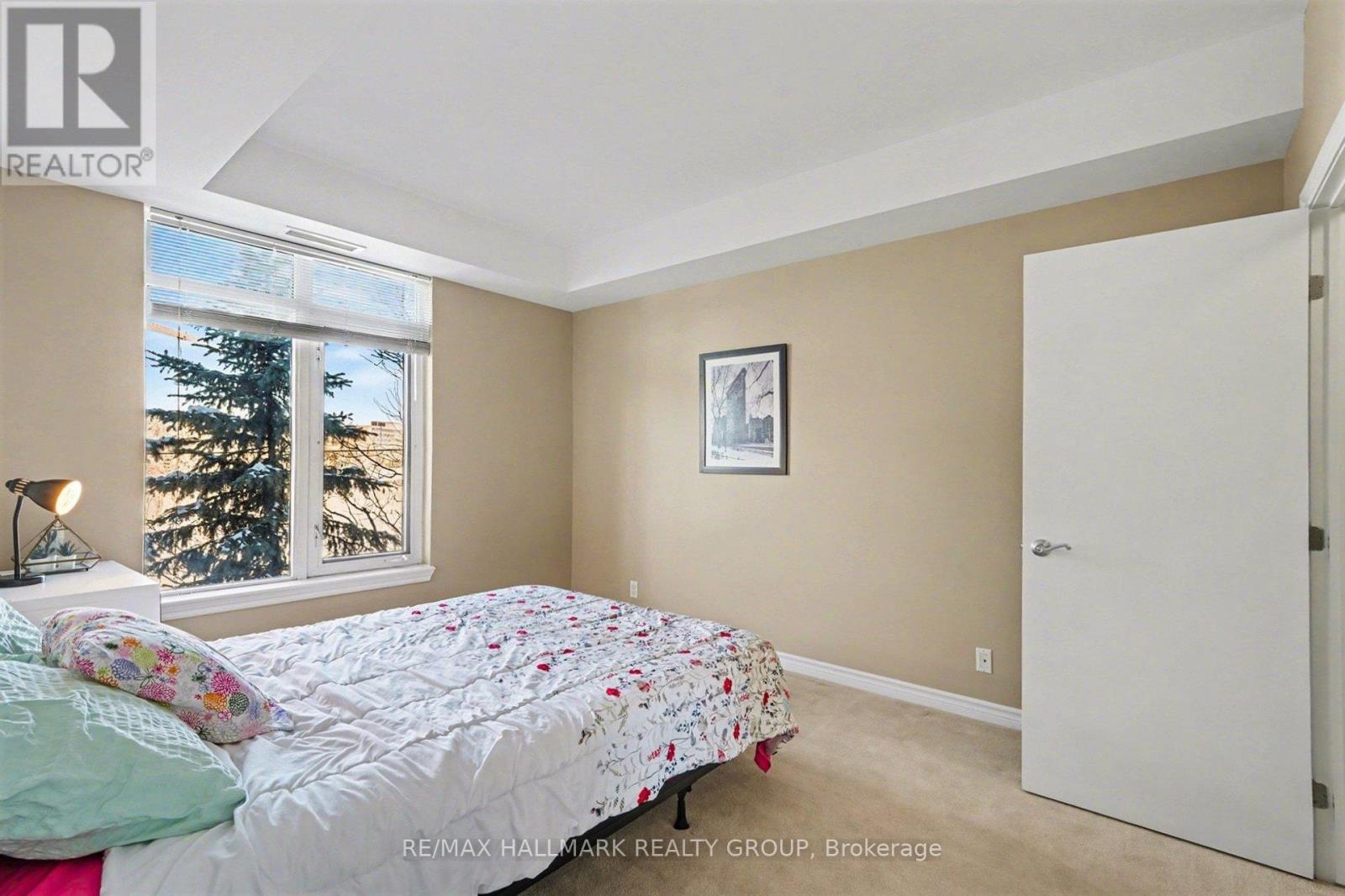 315 - 205 Bolton Street