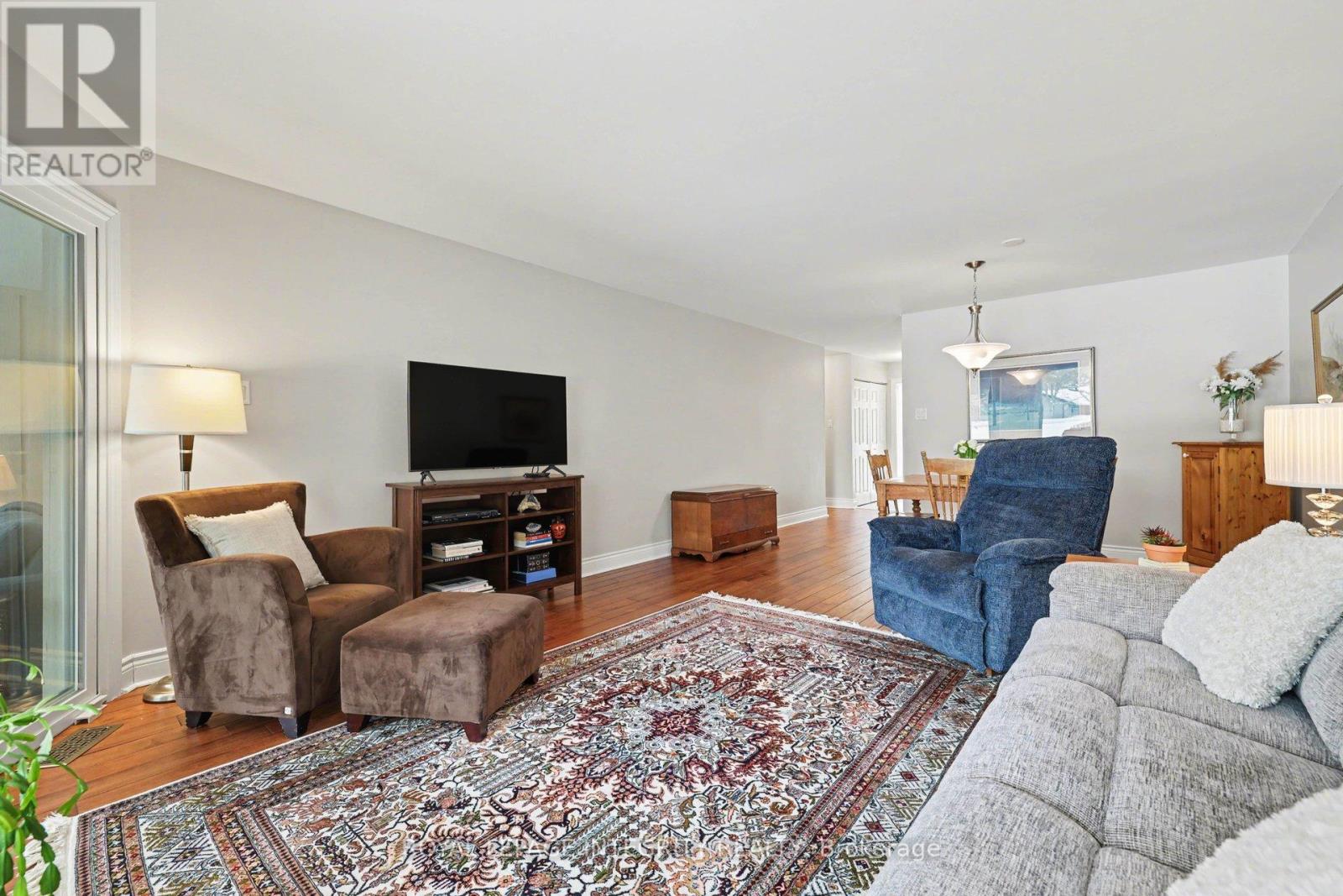 16 Pebble Beach Court