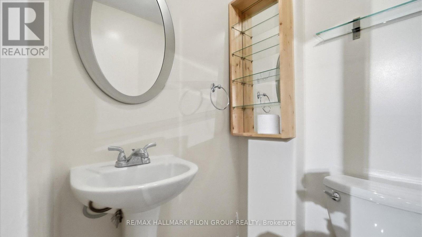 1853 Brousseau Crescent