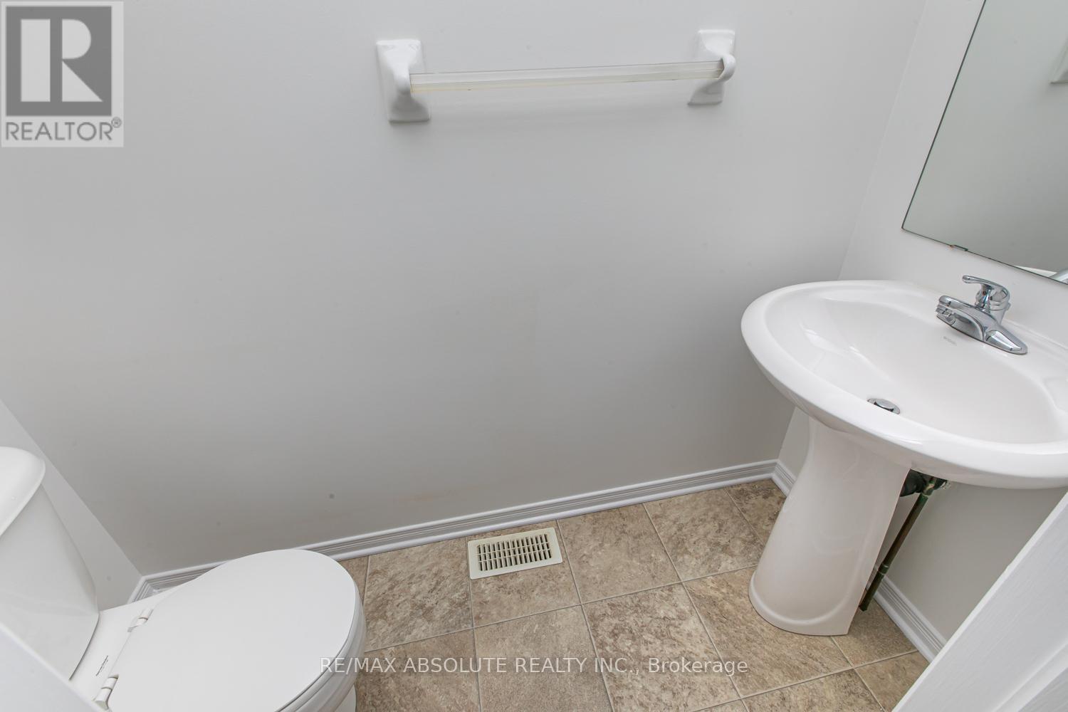 246 Gershwin Private