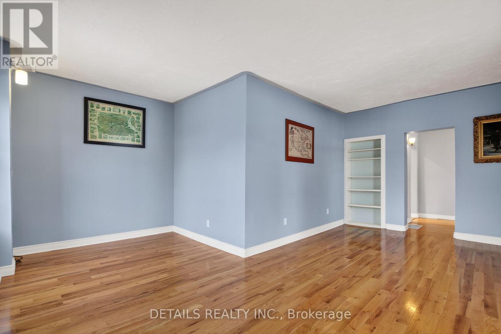 5554 Osgoode Main Street