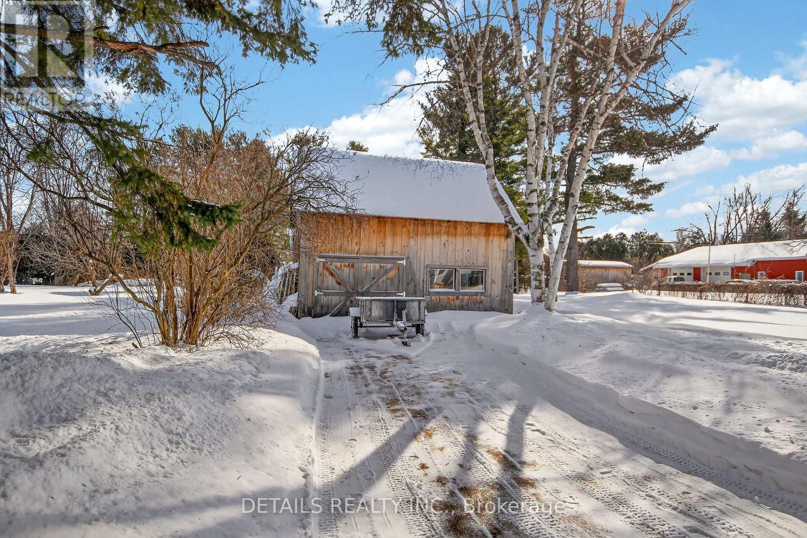 5554 Osgoode Main Street