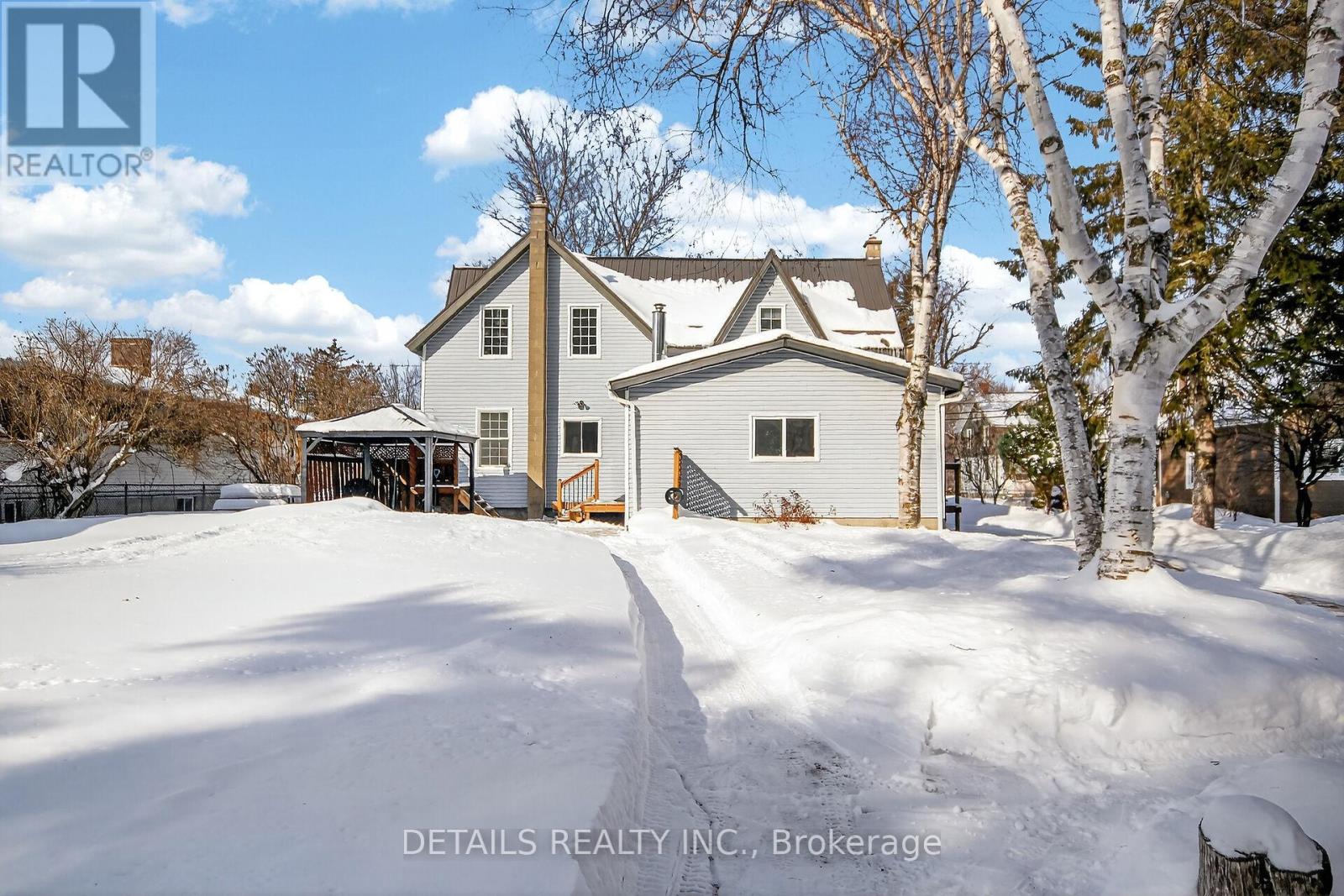 5554 Osgoode Main Street