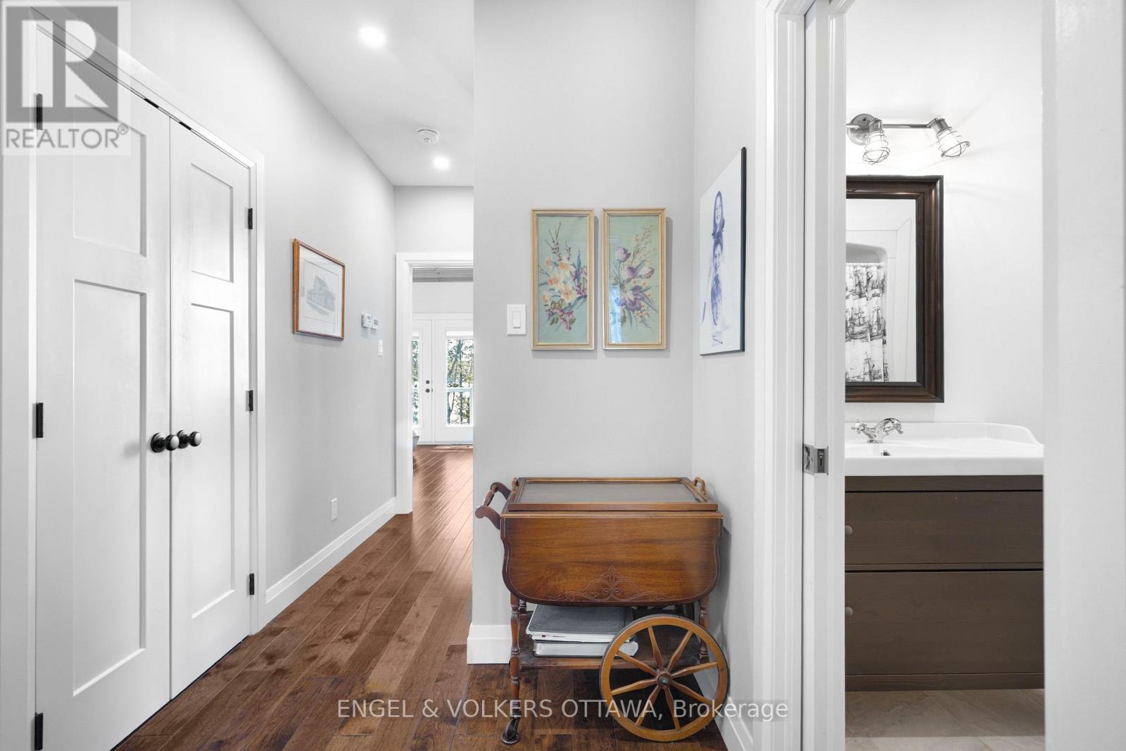 310 Calling Loon Lane