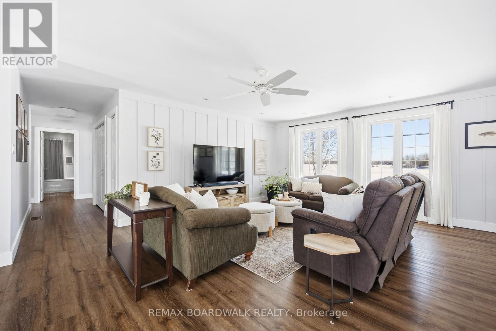 100 Mcculloughs Landing