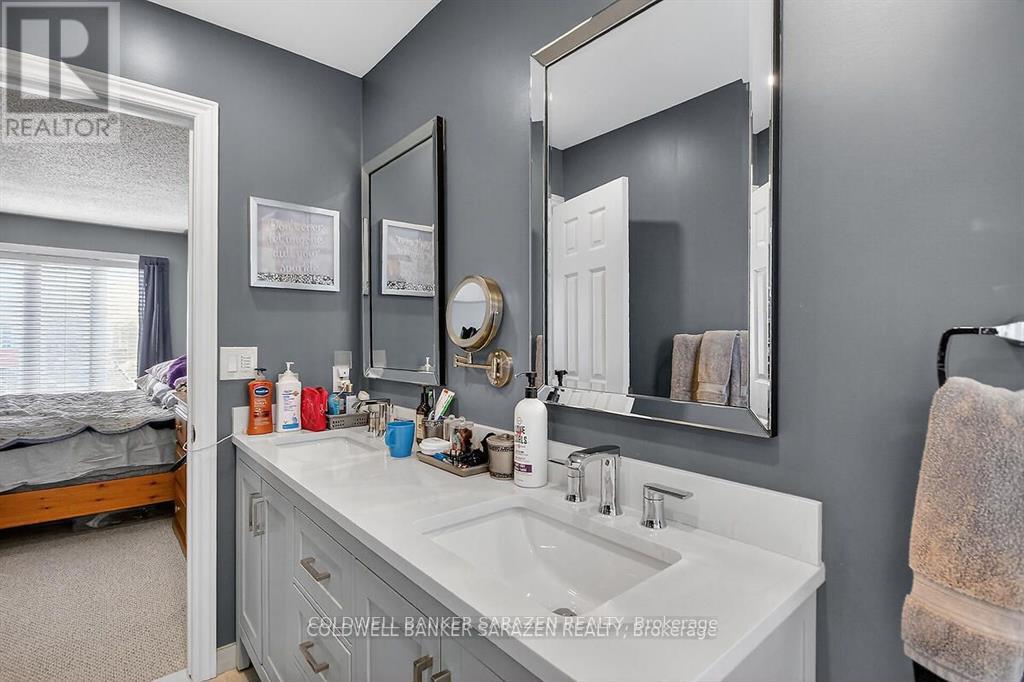 43 Daventry Crescent