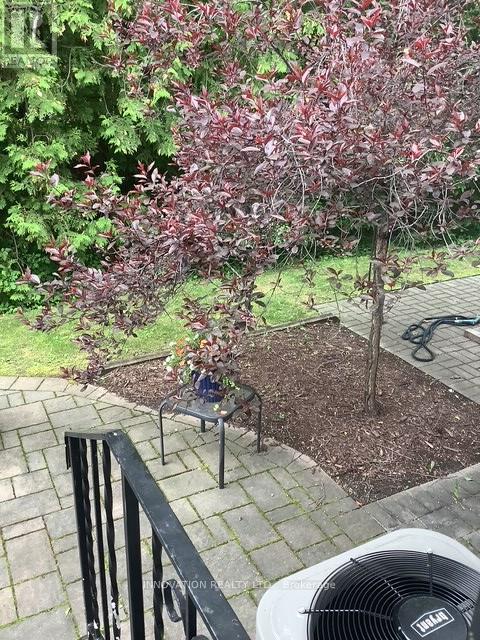 9 Heather Glen Court