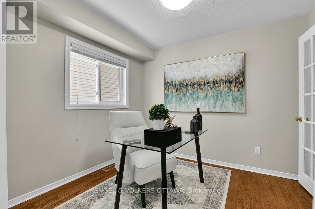 123 Longshire Circle