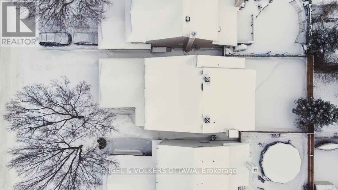 123 Longshire Circle