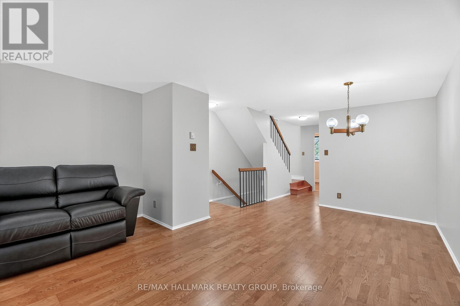 B - 6746 Jeanne Darc Boulevard N