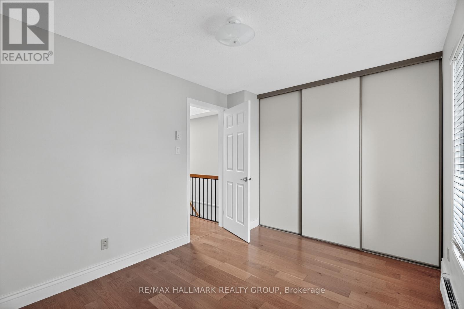 B - 6746 Jeanne Darc Boulevard N