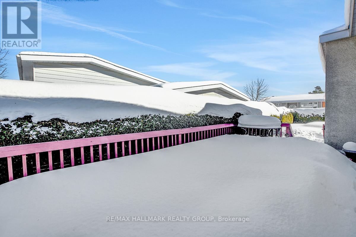 629 Glenhurst Crescent