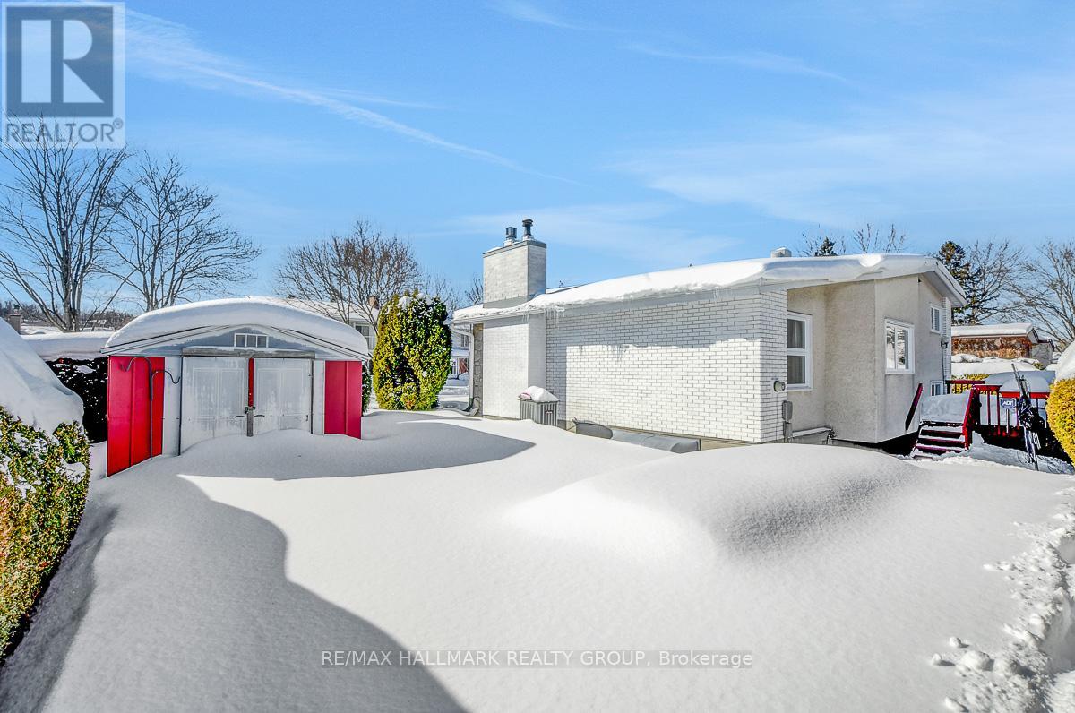 629 Glenhurst Crescent