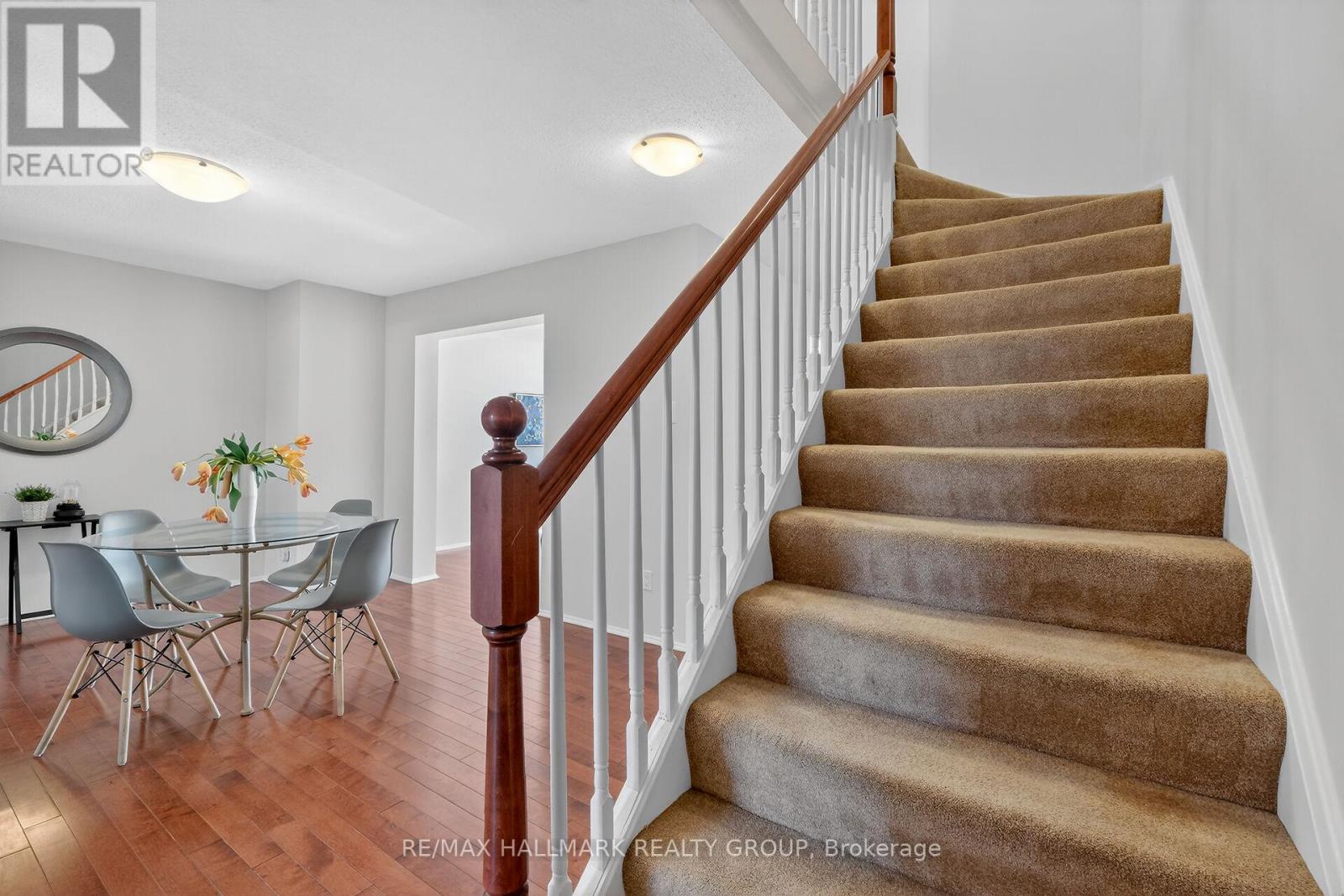 111 - 1061 Meadowlands Drive